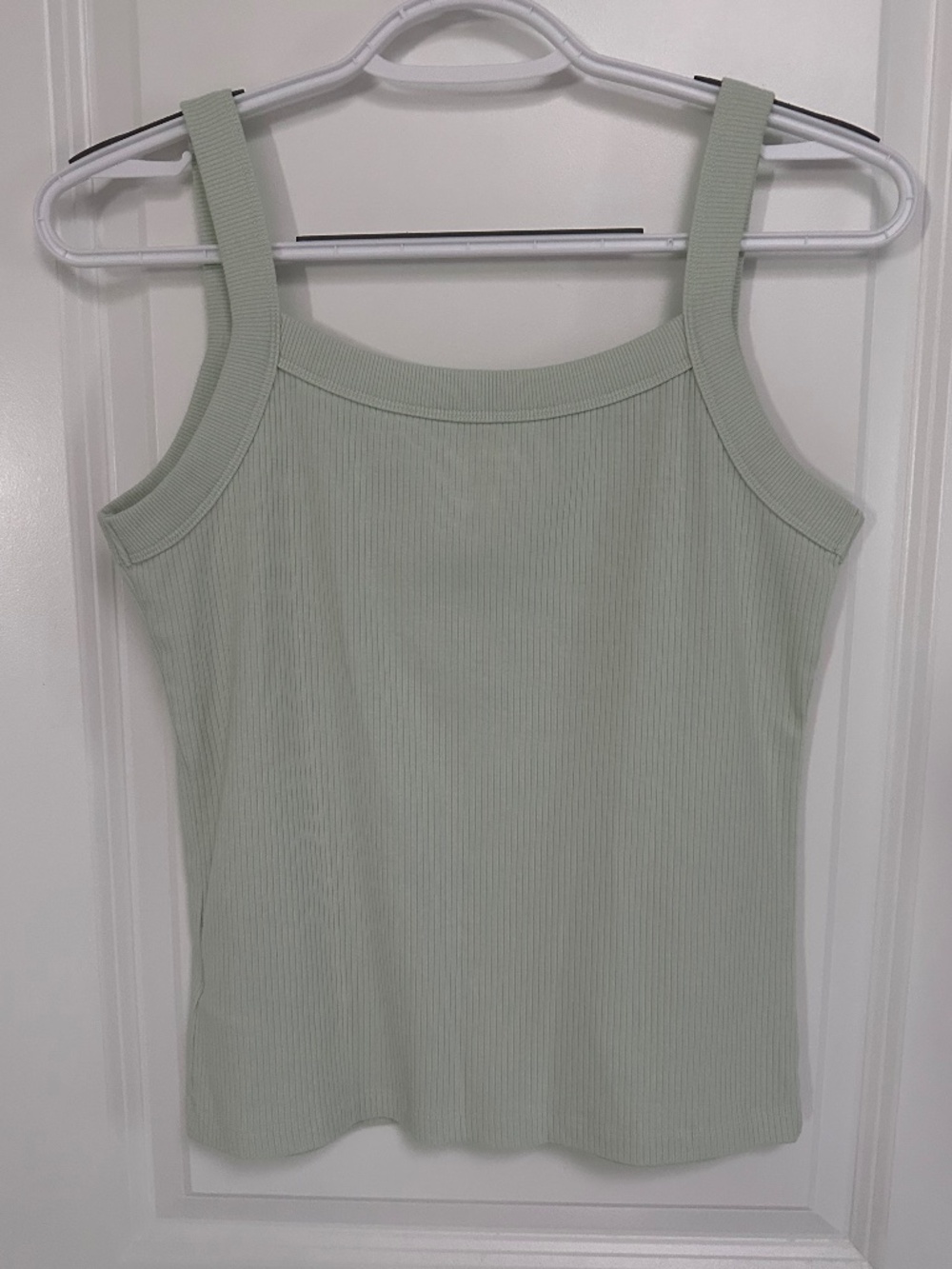 American Eagle Daily Fave Tank Tops - lot of 2 - Picture 4 of 7